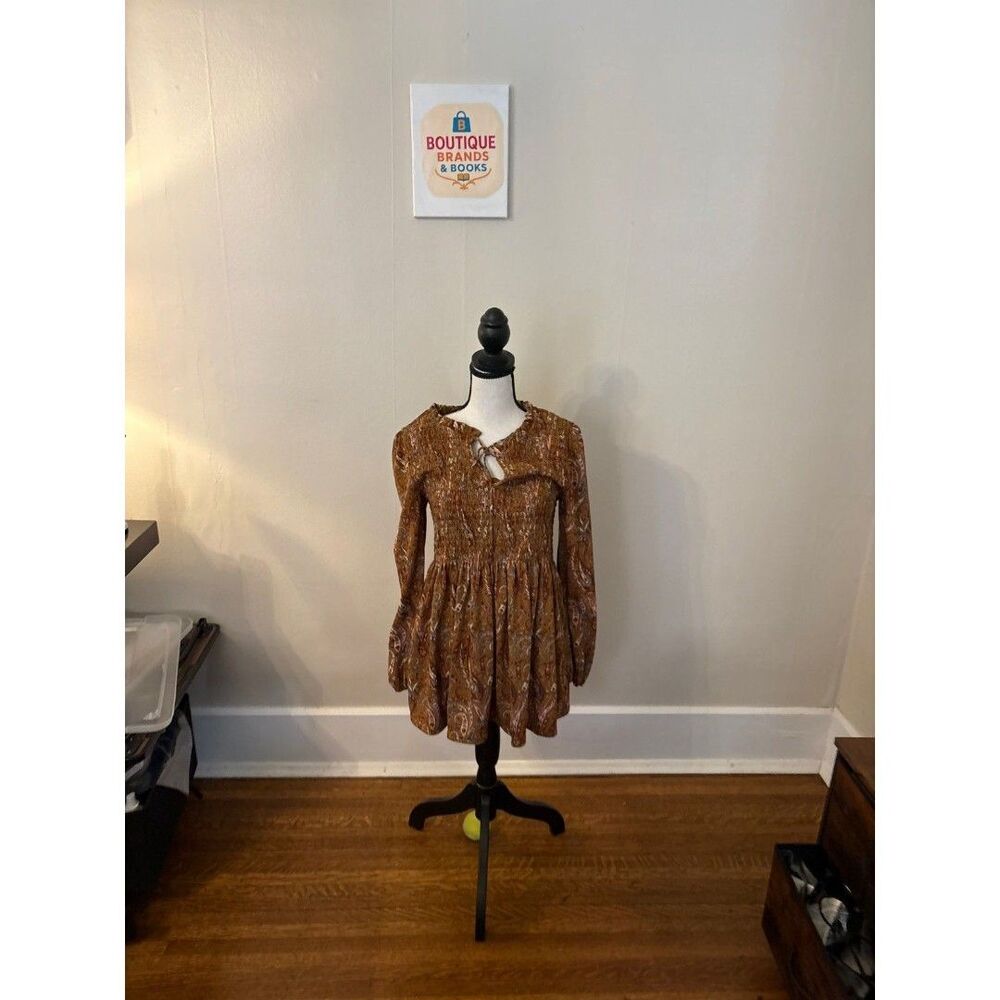 Mellóday Smocked Paisley Babydoll Mini Dress Size Medium